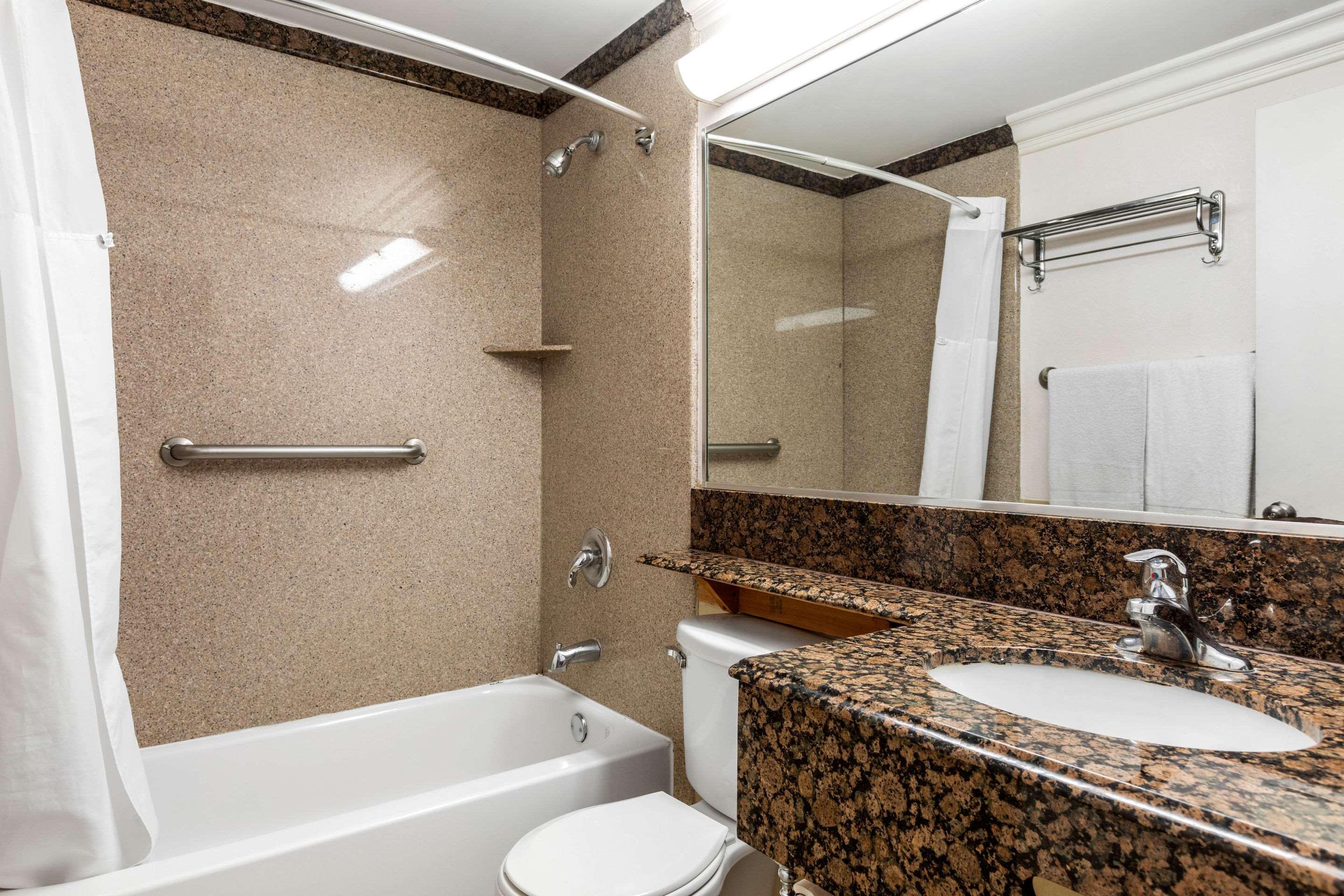 Quality Lomita-los Angeles South Bay 2*